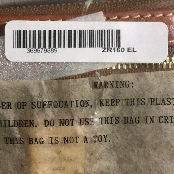 NEW Dooney & Bourke Pebble Grain Coin Case NEW BNWT Elephant 🤩 - Picture 7 of 10